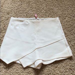 White skort